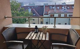Cozy Rooftop With Balcony